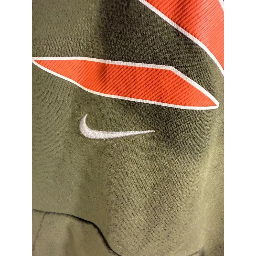 Nike Russell Wilson Dangeruss Boys XL Crewneck Sweatshirt Olive Green Orange